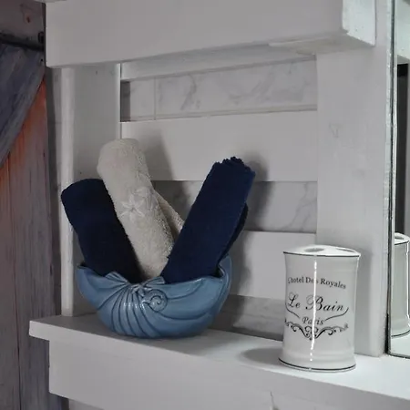 Apartment Your